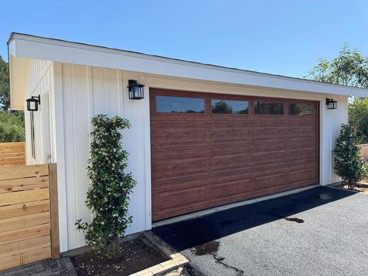 Detached Garage, Exterior