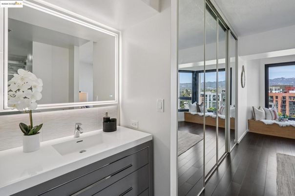 Bathroom, Bedroom, Interior, Wood Texture Flooring