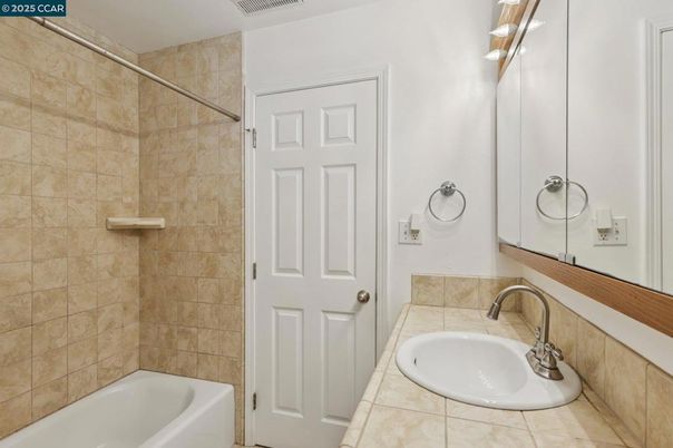 Bathroom, Interior, Tile Countertops