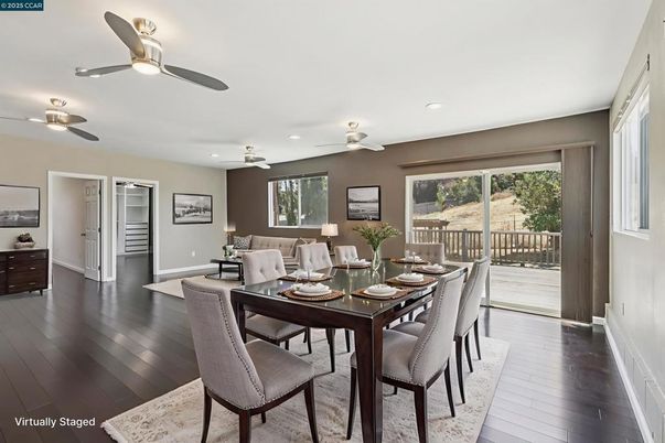 Dining room, Interior, Recessed Lighting, Wood Texture Flooring