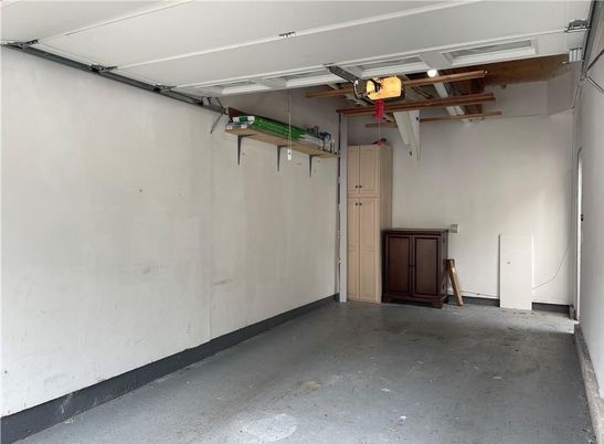 Garage, Interior