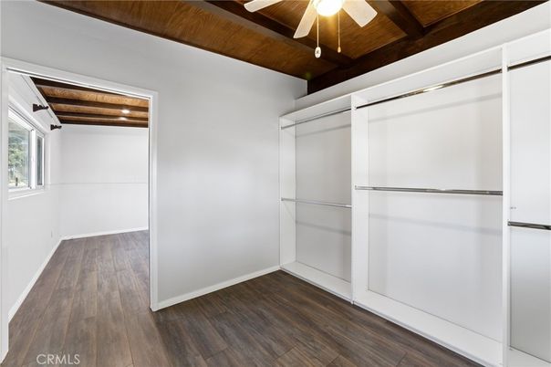 Empty room, Interior, Wooden Ceilings, Wood Texture Flooring