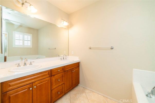 Bathroom, Dual Sink Vanities, Interior, Tile Countertops