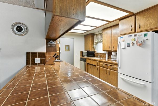 Interior, Kitchen, Tile Countertops