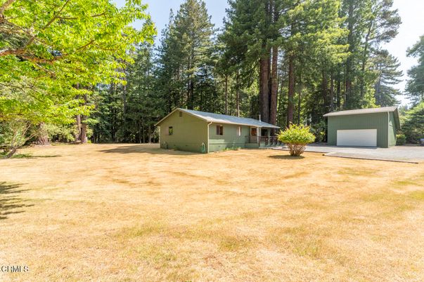 Backyard, Detached Garage, Exterior