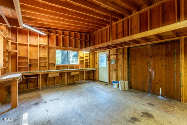 Empty room, Interior, Wooden Beams, Wooden Ceilings, Wooden Walls