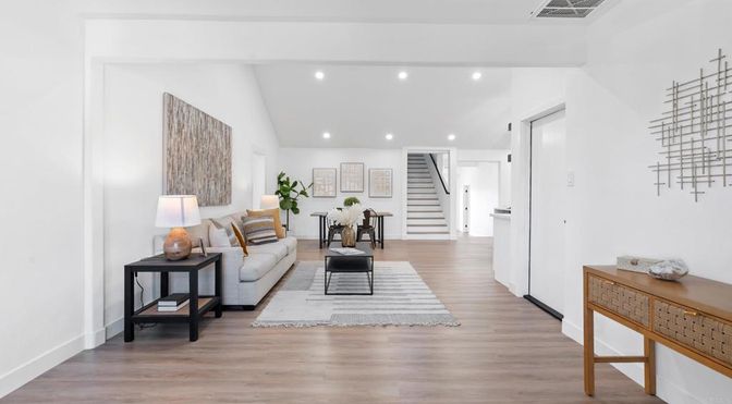 Interior, Living room, Recessed Lighting, Wood Texture Flooring