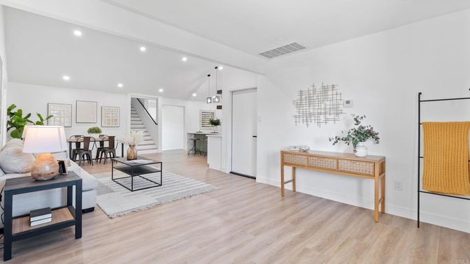 Dining room, Interior, Pendant Lights, Recessed Lighting, Wood Texture Flooring