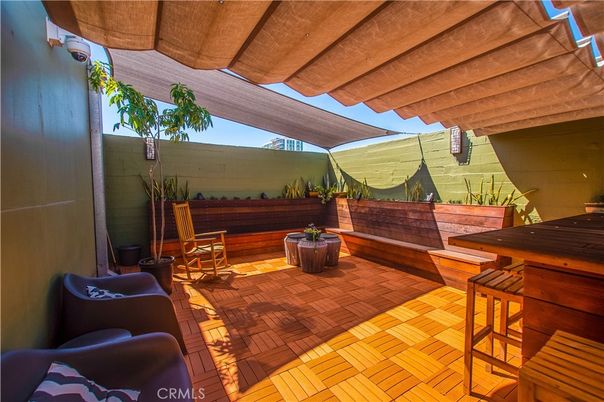 Exterior, Wood Texture Flooring
