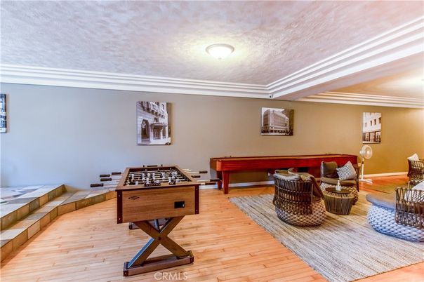Game Room, Interior, Wood Texture Flooring