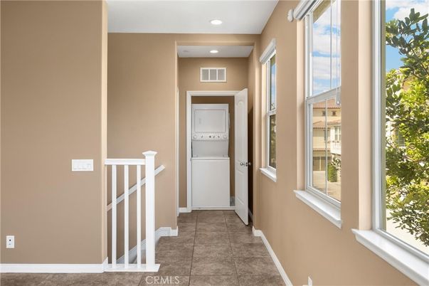 Interior, Recessed Lighting, Washer