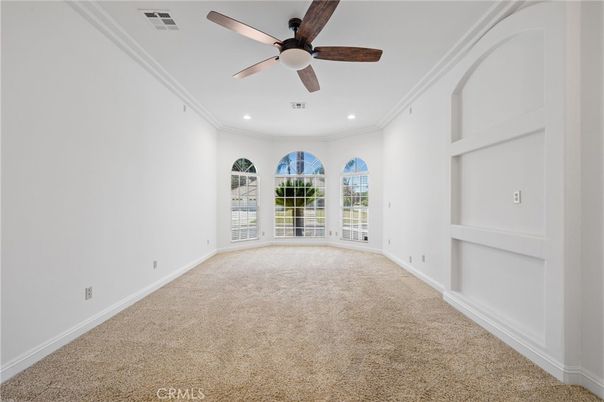 Empty room, Interior, Recessed Lighting