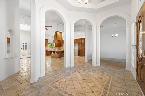 Chandelier, Interior, Kitchen