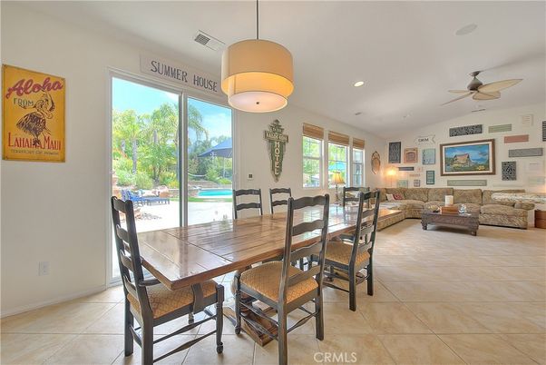 Dining room, Interior, Living room, Pendant Lights, Recessed Lighting