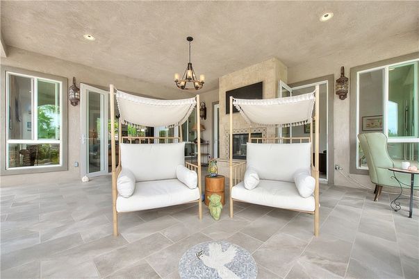 Chandelier, Fireplace, Interior, Recessed Lighting