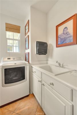 Interior, Washer