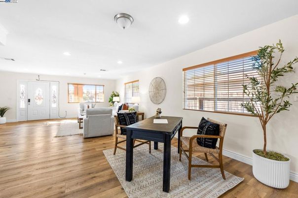 Dining room, Interior, Living room, Recessed Lighting, Wood Texture Flooring
