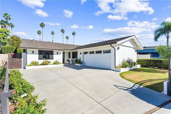 Attached, Backyard, Exterior, Facade, Ranch