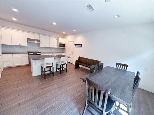 Dining room, Interior, Kitchen, Recessed Lighting, Wood Texture Flooring