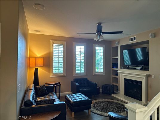 Fireplace, Interior, Living room