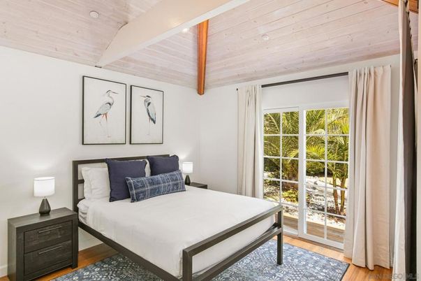 Bedroom, Interior, Wooden Beams, Wooden Ceilings, Wood Texture Flooring
