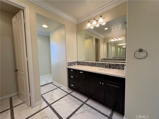 Bathroom, Interior, Marble, Recessed Lighting
