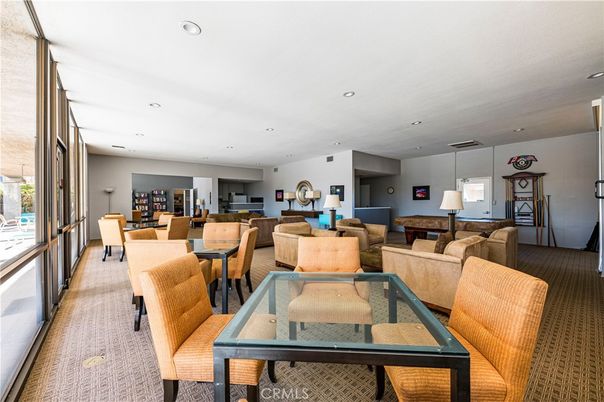 Dining room, Interior, Living room, Recessed Lighting