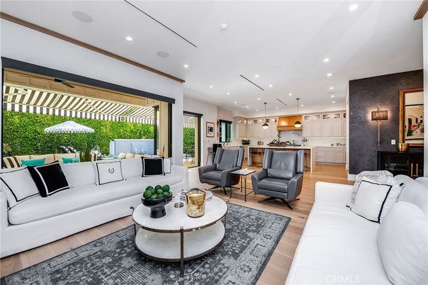 Interior, Kitchen, Living room, Pendant Lights, Recessed Lighting, Wood Texture Flooring