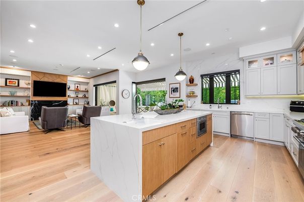 Interior, Kitchen, Living room, Pendant Lights, Recessed Lighting, Stainless Steel Appliances, Wood Texture Flooring