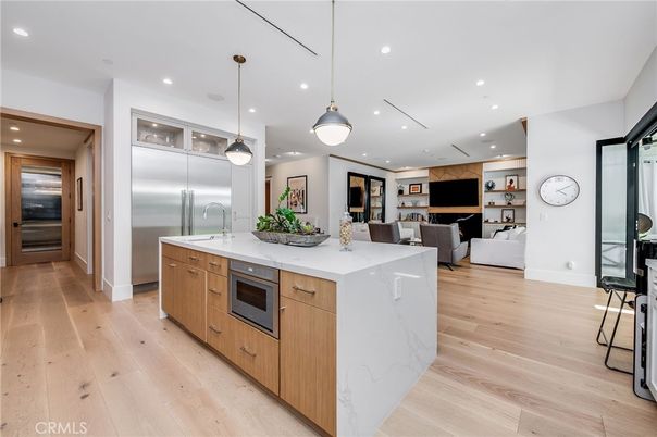 Interior, Kitchen, Living room, Pendant Lights, Recessed Lighting, Stainless Steel Appliances, Wood Texture Flooring