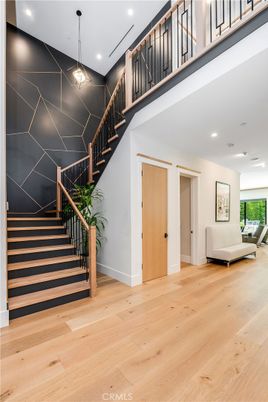 Interior, Pendant Lights, Recessed Lighting, Wood Texture Flooring