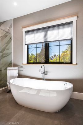 Bathroom, Free Standing Baths, Interior, Recessed Lighting