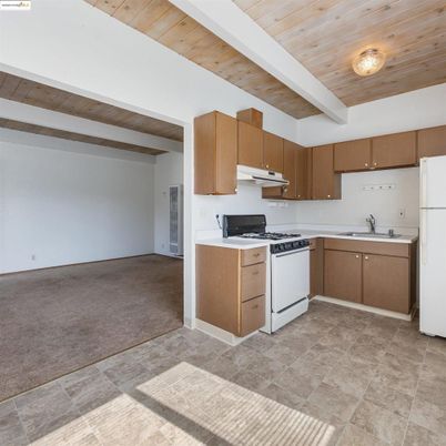 Interior, Kitchen, Wooden Ceilings