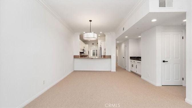 Empty room, Interior, Kitchen, Pendant Lights, Recessed Lighting