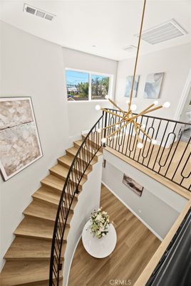 Interior, Pendant Lights, Recessed Lighting, Wood Texture Flooring