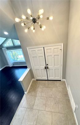 Interior, Pendant Lights, Wood Texture Flooring