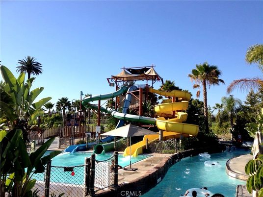 Exterior, Playground, Pool