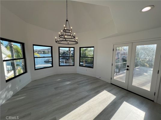 Chandelier, Empty room, Interior, Pendant Lights, Recessed Lighting, Water, Wood Texture Flooring