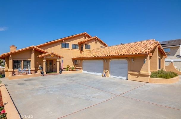 Attached, Exterior, Facade, Solar Panels, Mediterranean