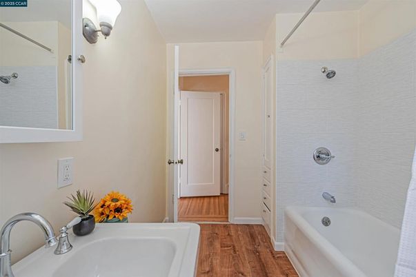 Bathroom, Interior, Wood Texture Flooring