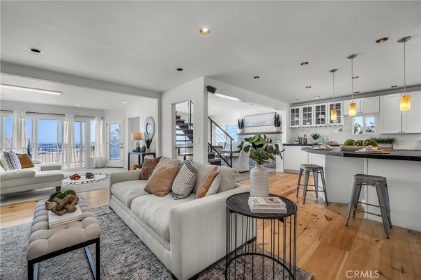 Interior, Kitchen, Living room, Pendant Lights, Recessed Lighting, Wood Texture Flooring