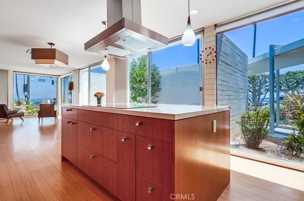 Interior, Pendant Lights, Recessed Lighting, Water, Wood Texture Flooring