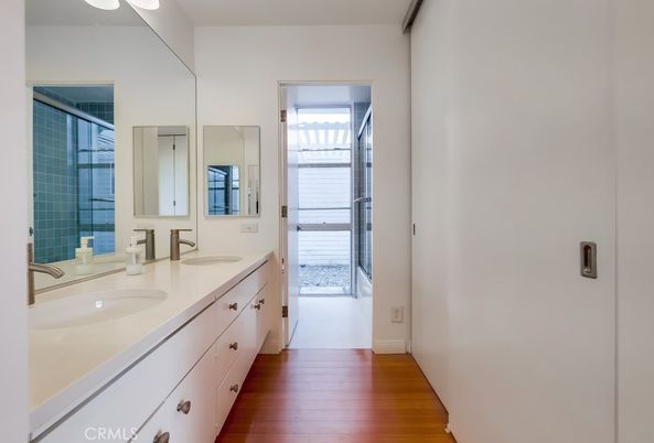 Bathroom, Dual Sink Vanities, Interior, Wood Texture Flooring
