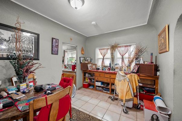 Dining room, Interior, Piano