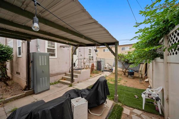Backyard, Exterior
