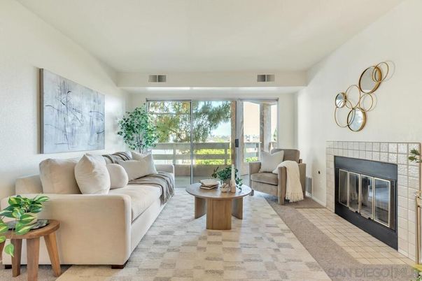 Fireplace, Interior, Living room