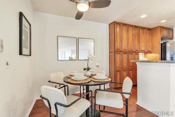 Dining room, Interior, Kitchen, Recessed Lighting, Wood Texture Flooring