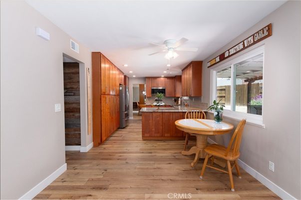 Dining room, Interior, Kitchen, Recessed Lighting, Wood Texture Flooring