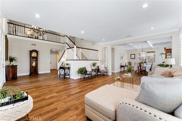 Chandelier, Dining room, Interior, Living room, Recessed Lighting, Wood Texture Flooring