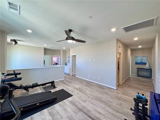 Fitness Equipment, Interior, Recessed Lighting, Wood Texture Flooring
